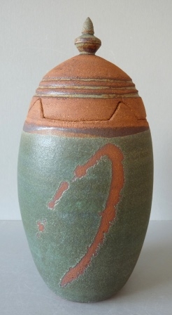 Boîte grès chamotté samouraï, par Dominique Genestout