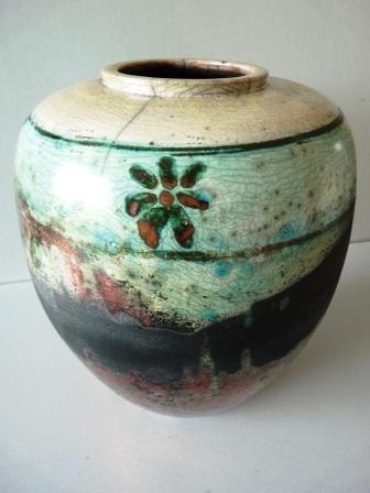 Vase raku